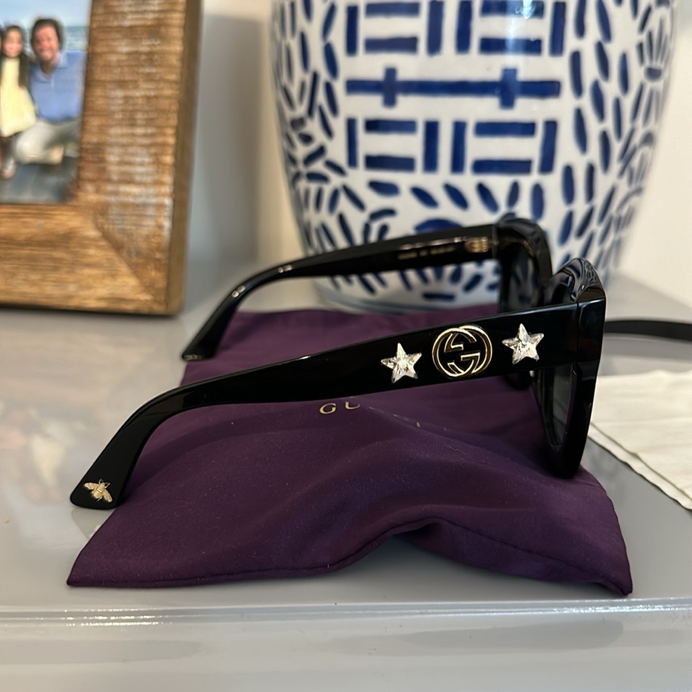 Gucci Round-Frame Acetate Sunglasses with Star